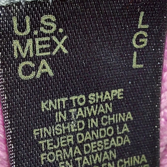 Cozy Pink Knit Sweater - Picture 5 of 6